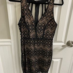 NWT Windsor Black and Tan Lace Dress